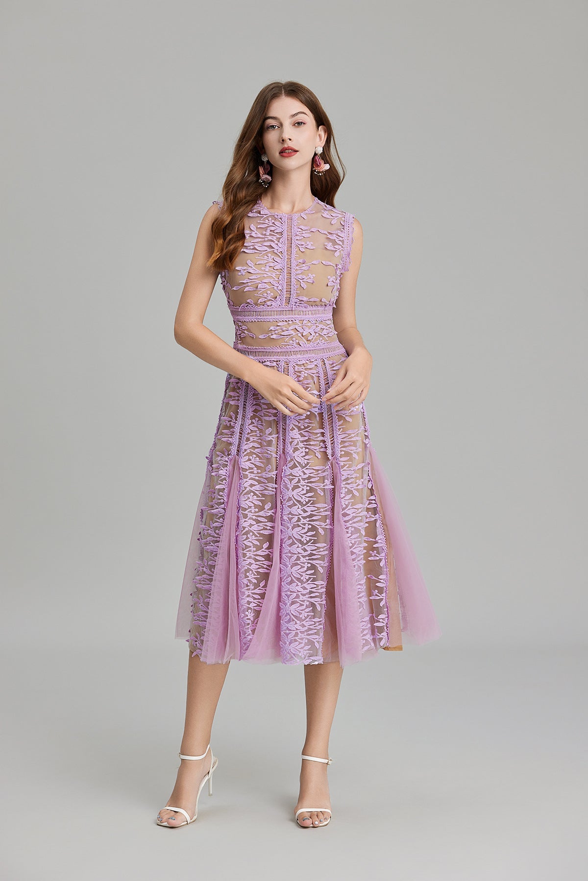 Sophisticated Dress with a Clean Classic Look