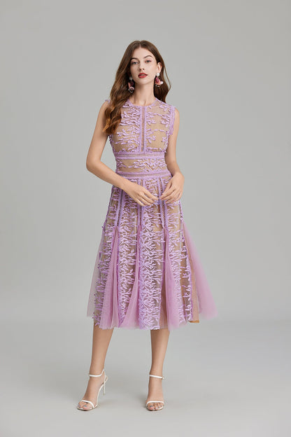 Sophisticated Dress with a Clean Classic Look