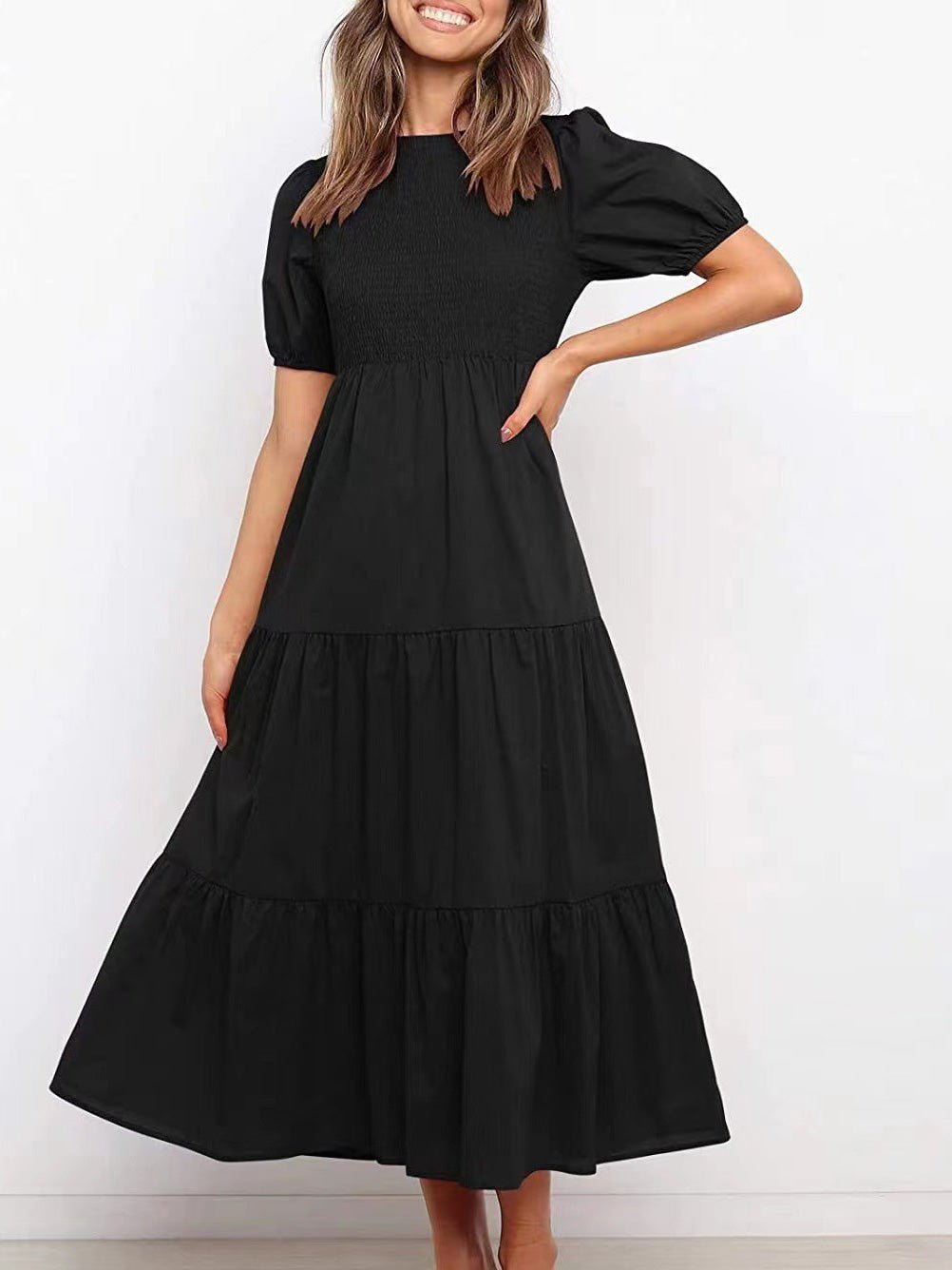 Gracefully Styled Dress for Any Occasion