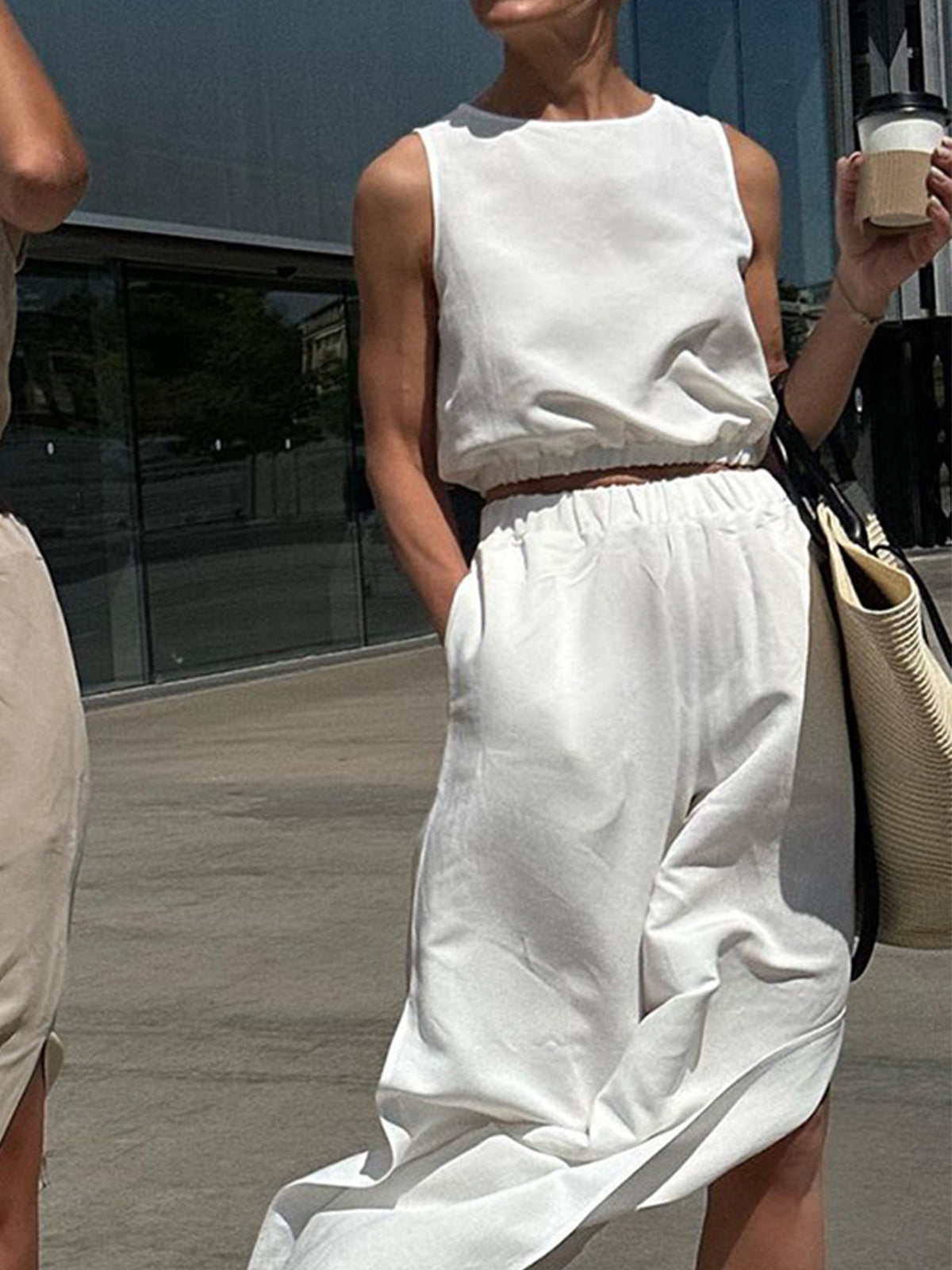 Beautifully Crafted Pants in a Classic Style