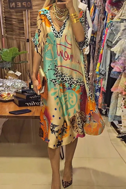 Classic Vintage Dress with a Flattering Fit