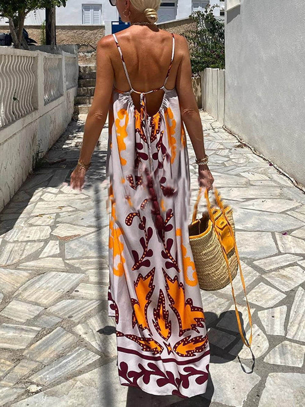 Classic Vintage & Enduringly Stylish Dress