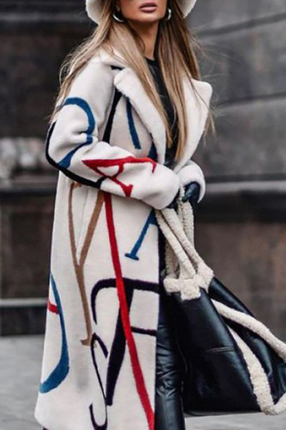 Sophisticated Garment with a Clean Classic Look