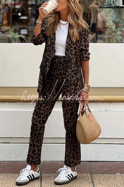 Well Tailored Pants with a Graceful Silhouette