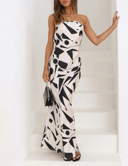 Classic Vintage & Enduringly Stylish Dress
