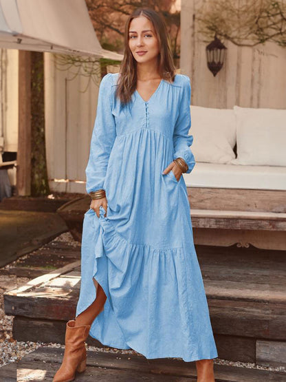 Well Tailored Dress with a Graceful Silhouette