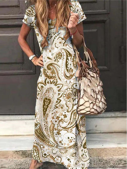 Classic Vintage & Enduringly Stylish Dress