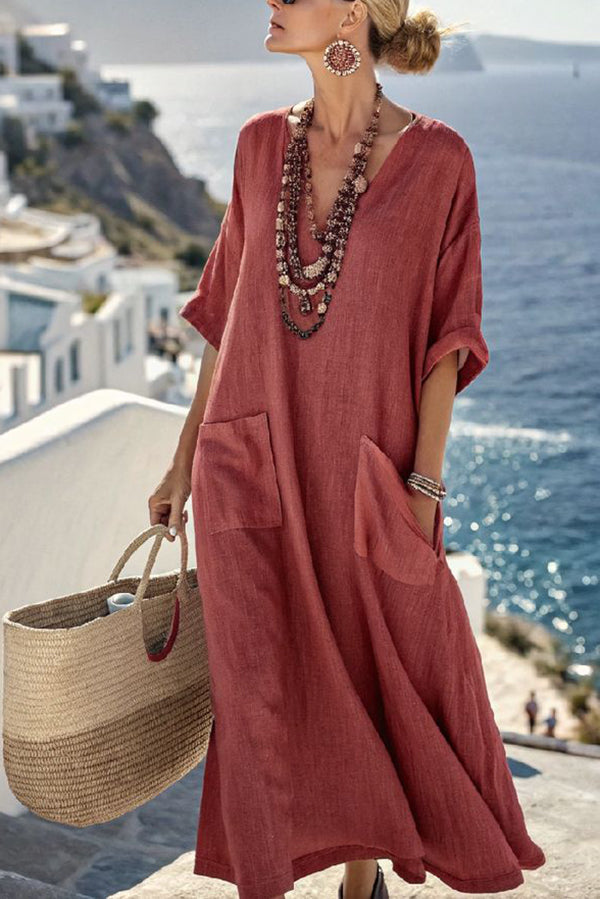 Beautifully Finished Dress in a Timeless Design