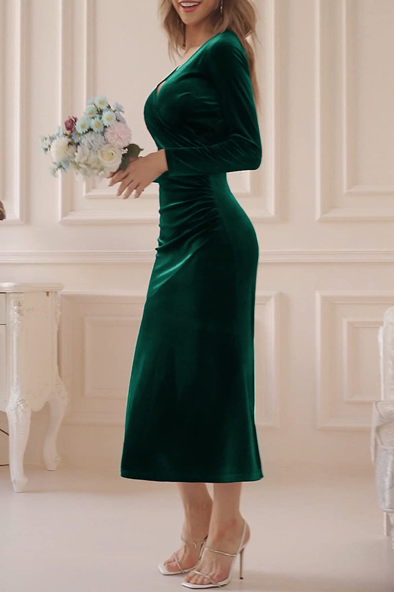 Effortlessly Elegant Dress with a Timeless Design