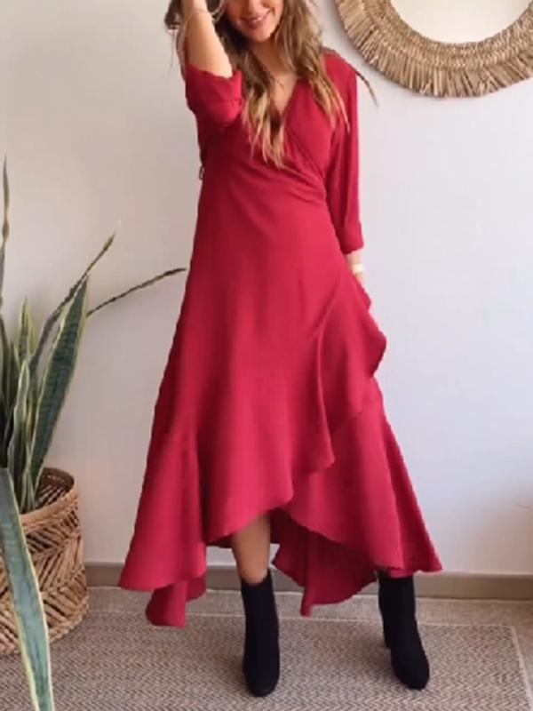 Effortlessly Elegant Dress with a Timeless Design