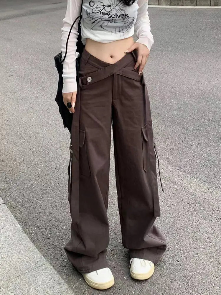 A Vintage Style Pants with Delicate Timeless Details