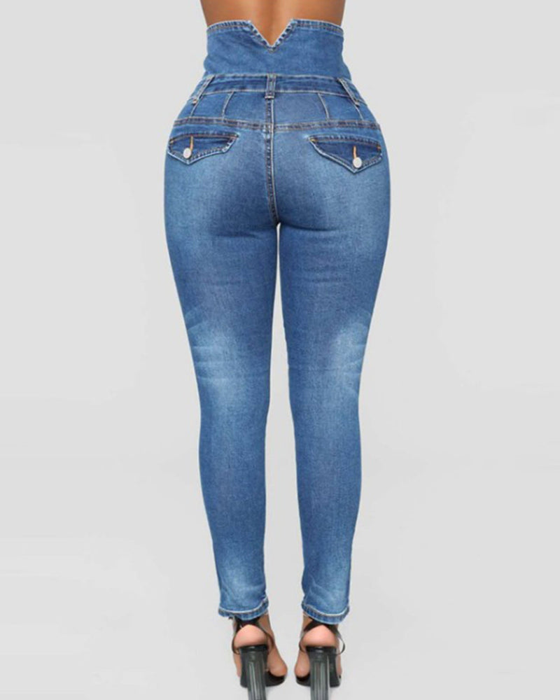 Classic Vintage Pants with a Flattering Fit