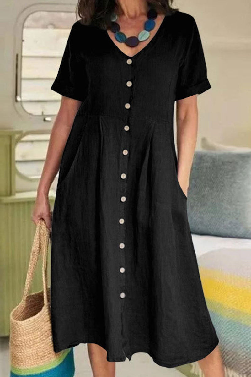 Classic Vintage & Enduringly Stylish Dress