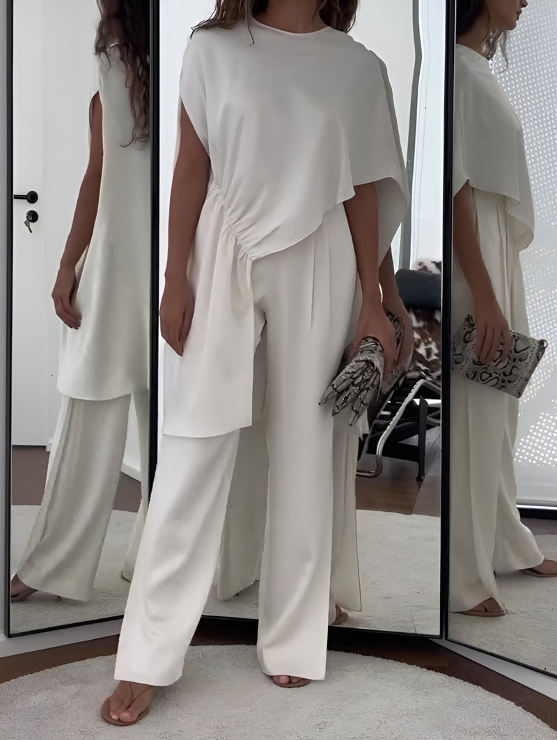 Classic Vintage Pants with a Flattering Fit