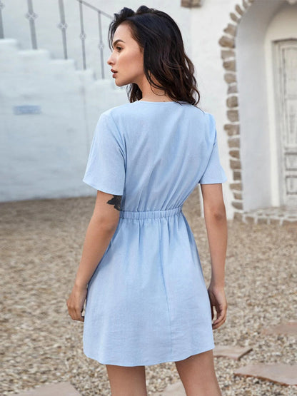 Gracefully Styled Dress for Any Occasion