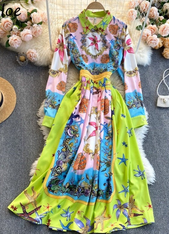 Classic Vintage & Enduringly Stylish Dress