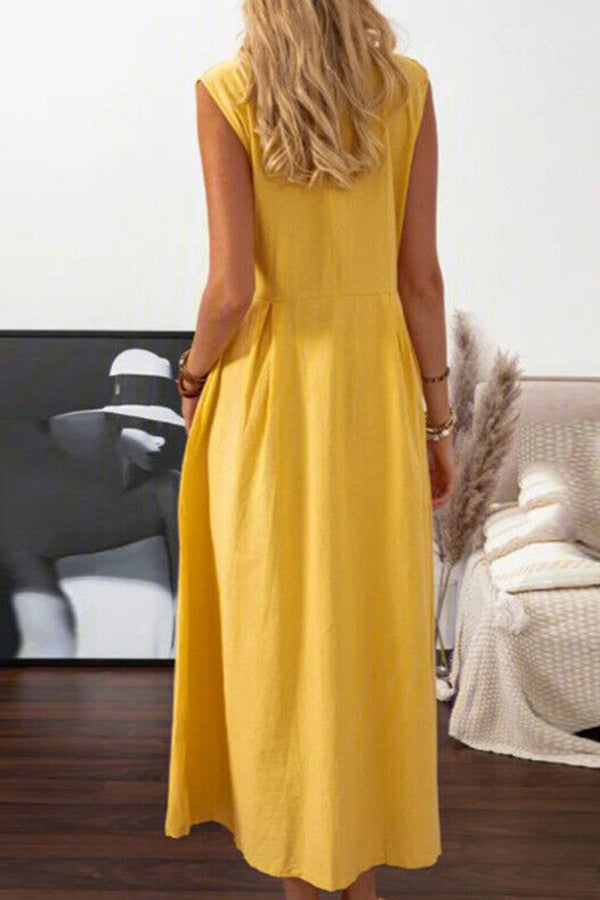 Effortlessly Elegant Dress with a Timeless Design