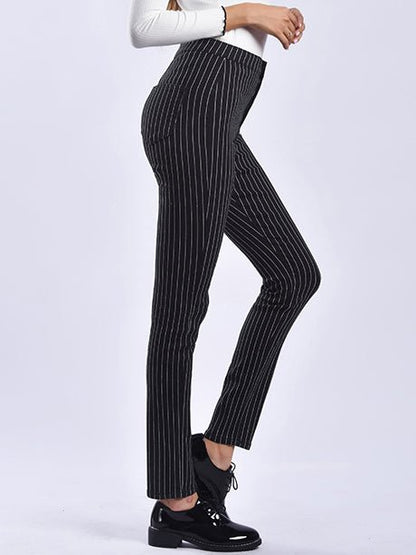 Classic Vintage Pants with a Flattering Fit