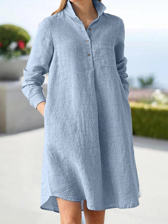 Beautifully Finished Dress in a Timeless Design
