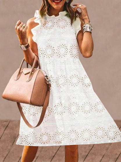 Sophisticated Dress with a Clean Classic Look