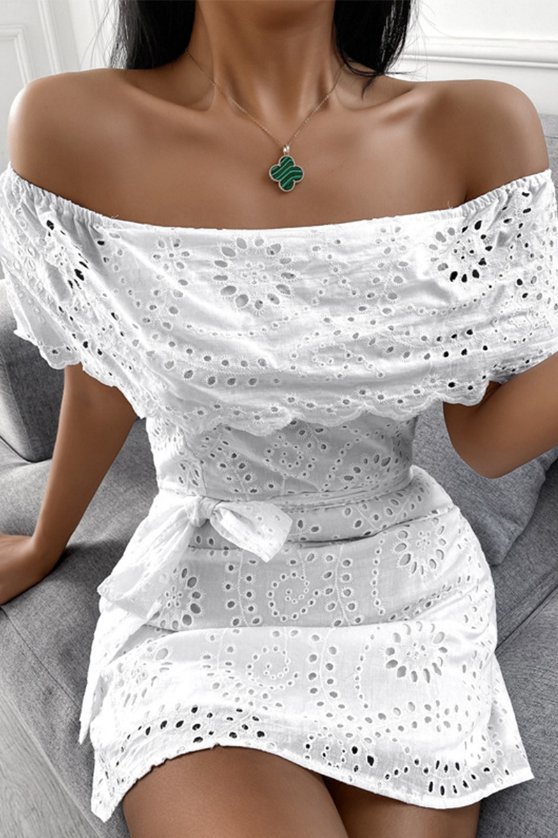 Well Tailored Dress with a Graceful Silhouette