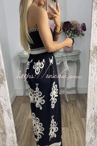 Gracefully Styled Garment for Any Occasion