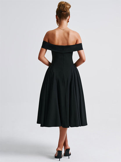 Well Tailored Dress with a Graceful Silhouette