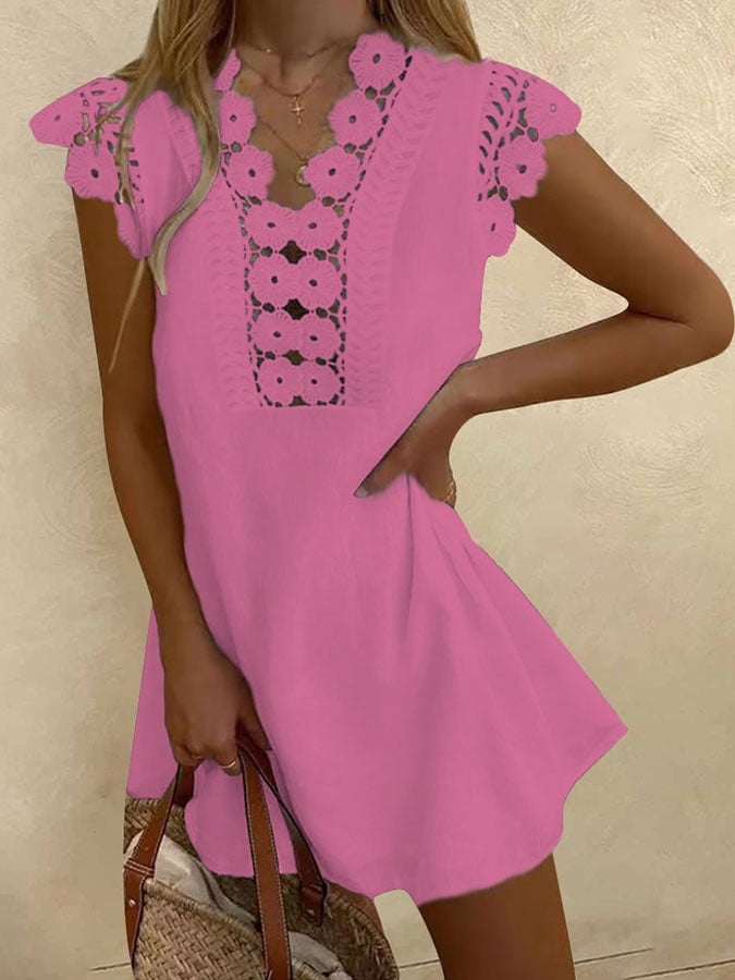 Sophisticated Dress with a Clean Classic Look
