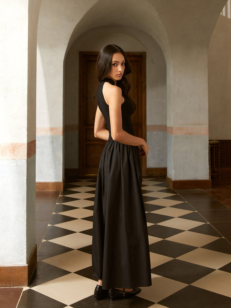 Polished Dress with an Effortless Classic Look