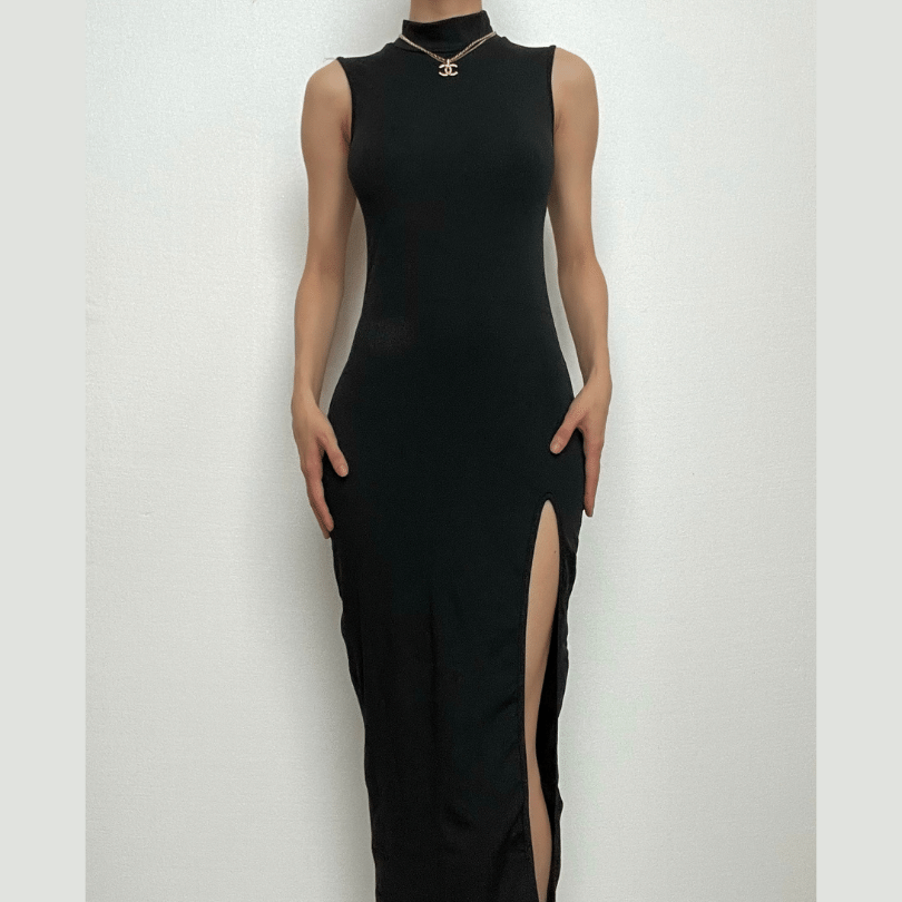 Elegantly Styled Dress for Everyday Wear