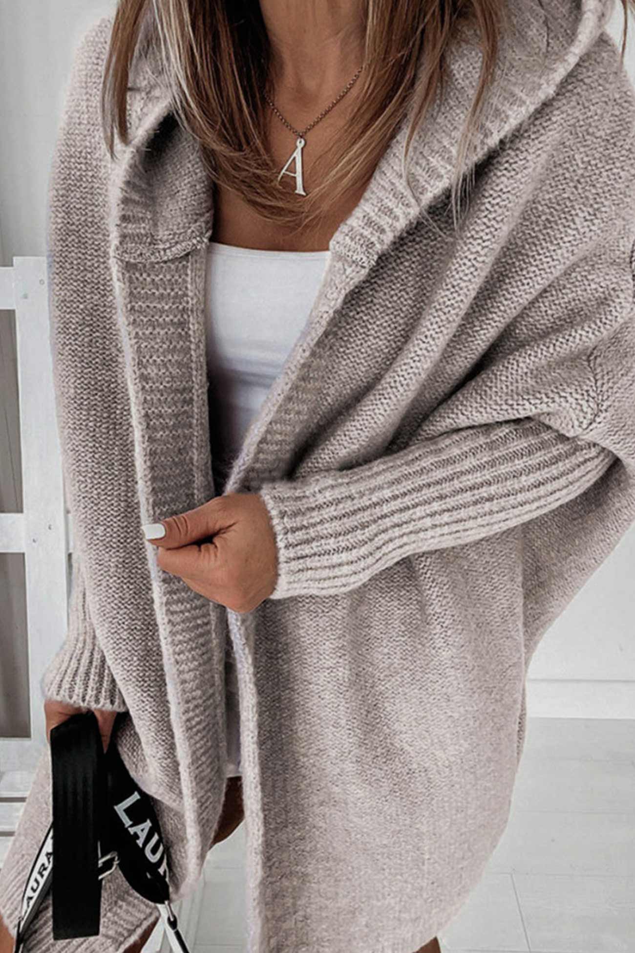 Gracefully Styled Cardigan for Any Occasion