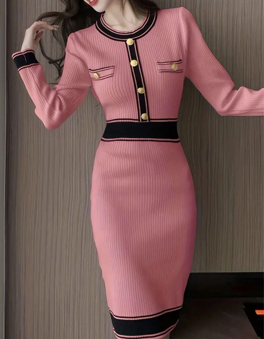 Well Tailored Dress with a Graceful Silhouette