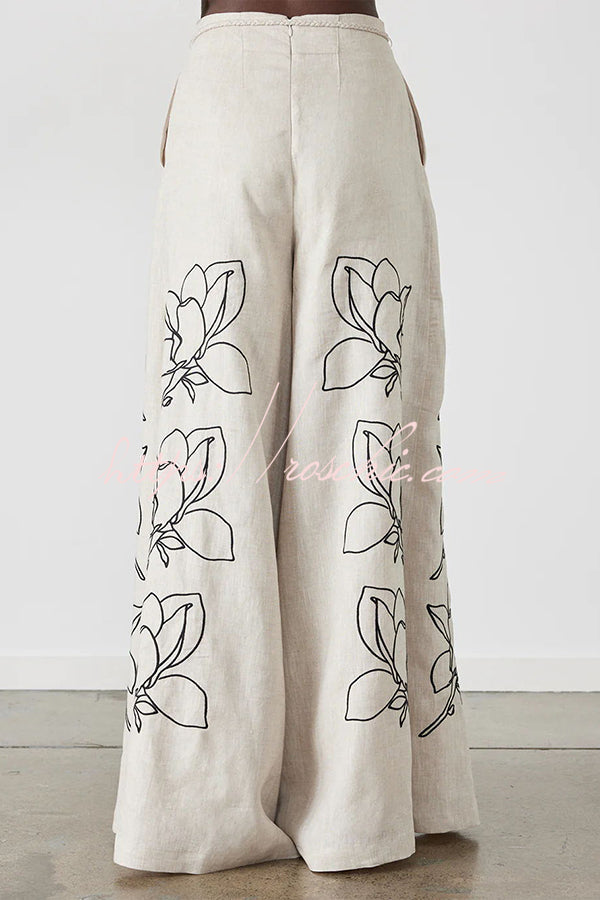 Effortlessly Elegant Garment with a Timeless Design