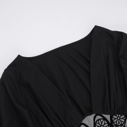 Classic Vintage & Enduringly Stylish Dress