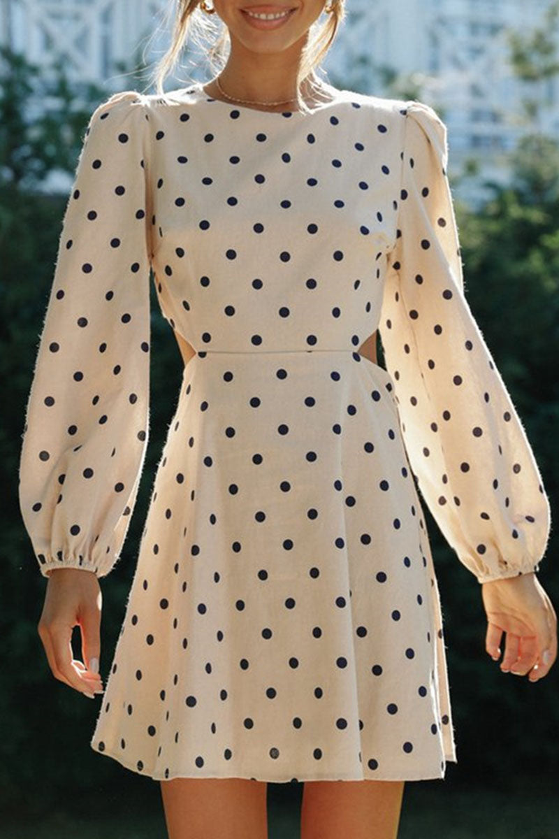 Effortlessly Elegant Dress with a Timeless Design