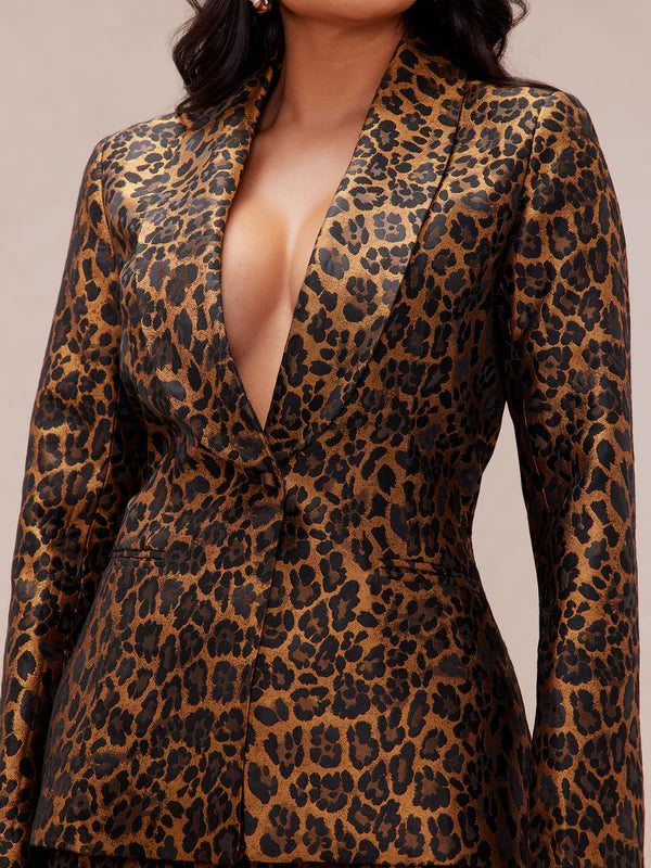 Classic Vintage & Enduringly Stylish Garment