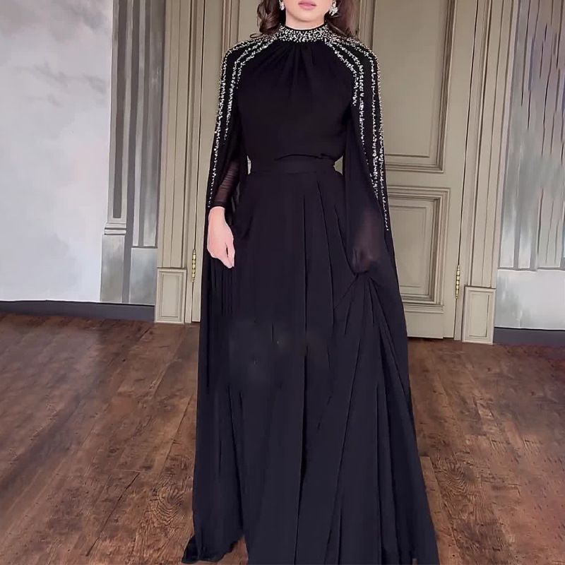 Classic Vintage & Enduringly Stylish Dress