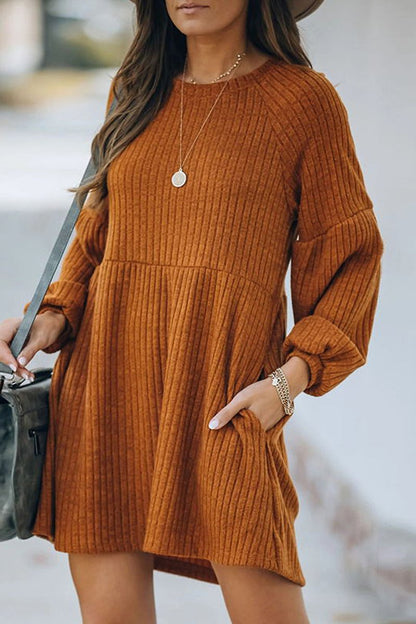 Sophisticated Dress with a Clean Classic Look