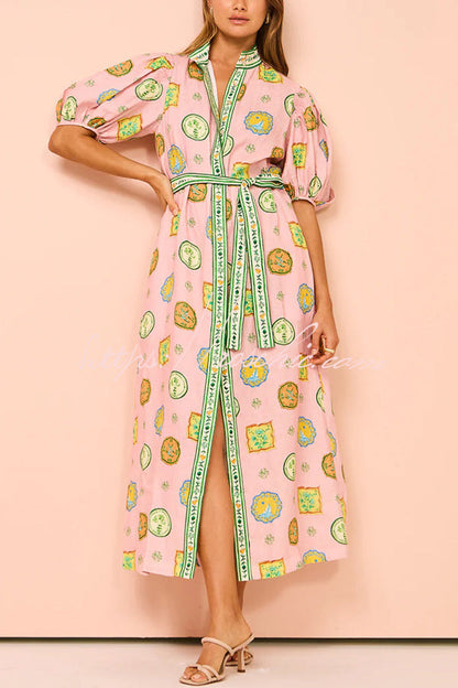 Classic Vintage Dress with a Flattering Fit