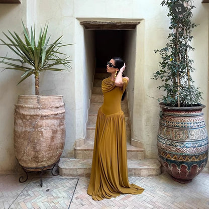 Polished Dress with an Effortless Classic Look