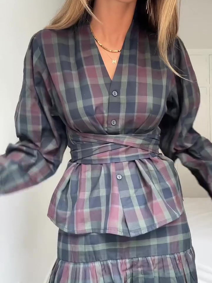 Polished Blouse with an Effortless Classic Look