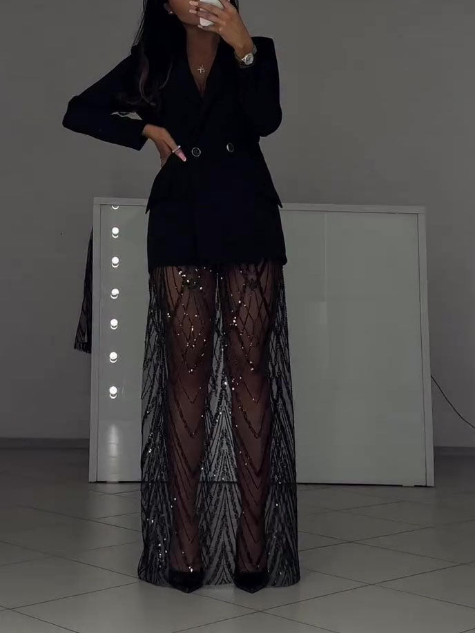 Beautifully Finished Pants in a Timeless Design