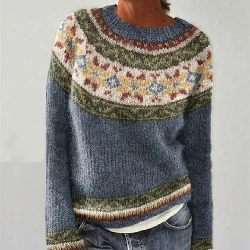 Well Tailored Sweater with a Graceful Silhouette
