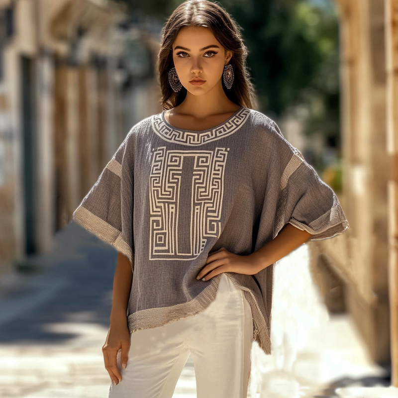 Well Tailored T-Shirt with a Graceful Silhouette