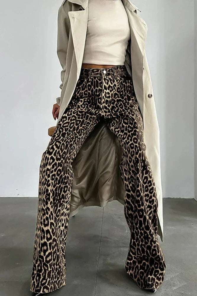 Beautifully Crafted Pants in a Classic Style