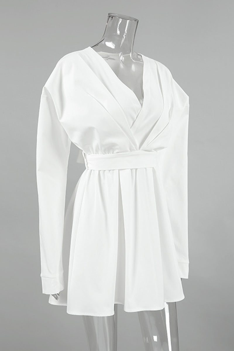 Beautifully Finished Dress in a Timeless Design