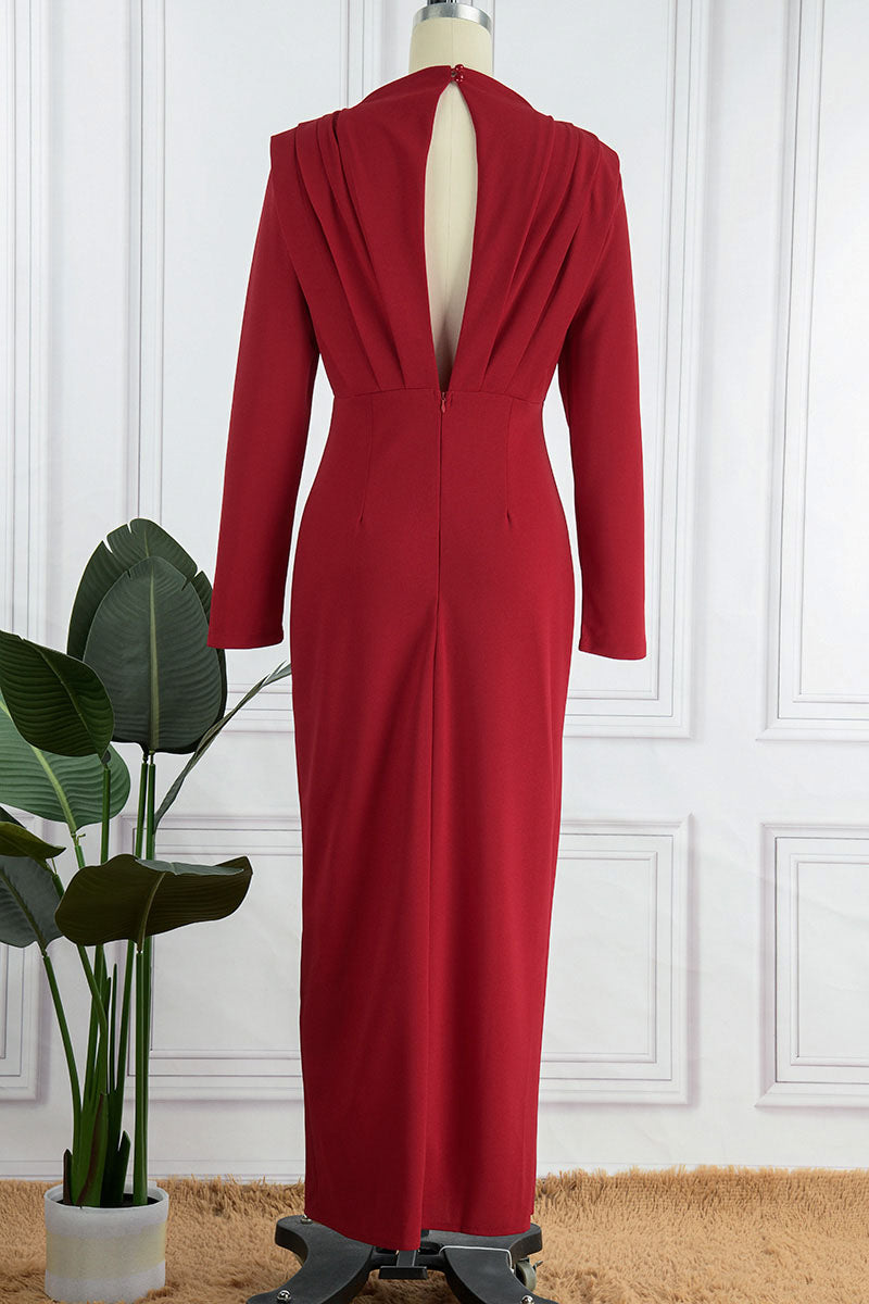 Beautifully Finished Dress in a Timeless Design