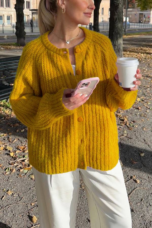 Polished Cardigan with an Effortless Classic Look