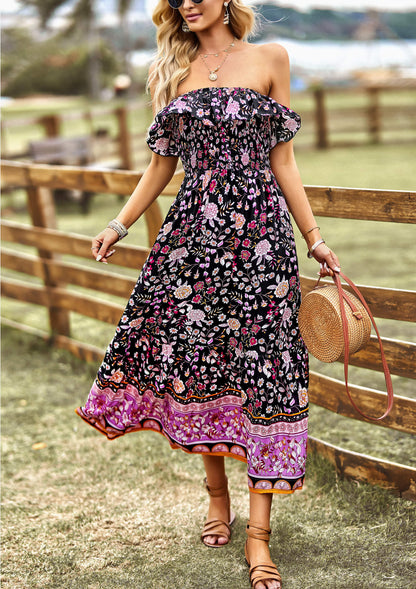 Classic Vintage Dress with a Flattering Fit