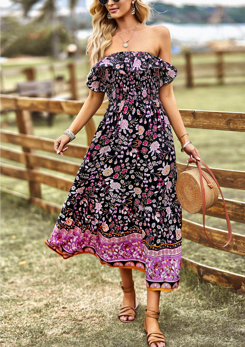 Classic Vintage Dress with a Flattering Fit